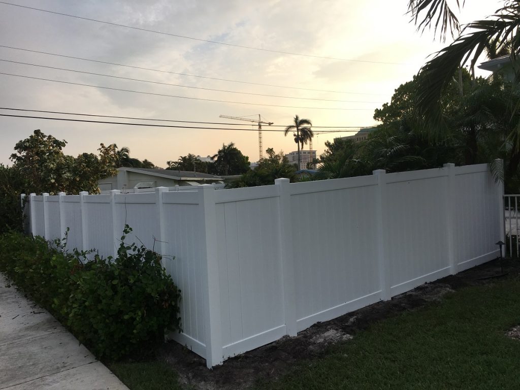 PVC Fence Installation in Hollywood FL PVC Fencing Company